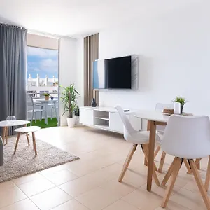 https://tenerife-golf-del-sur-apartamento-green-park.adeje-hotels.com